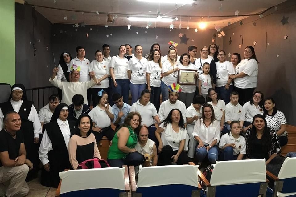 Las religiosas prevén que tendrán que cerrar su casa que operaba desde 1992 con diversos talleres y clases.