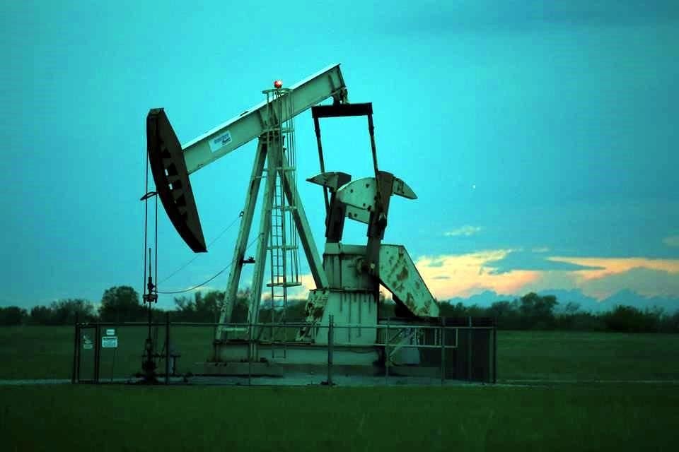 La prima para los futuros del Brent con entrega a agosto está cotizando por encima de los costos de septiembre. 