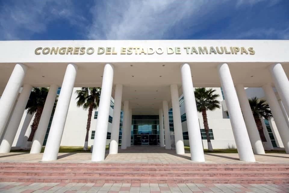 De 28 legisladores, 24 resultaron negativos y esperan resultados de tres más.