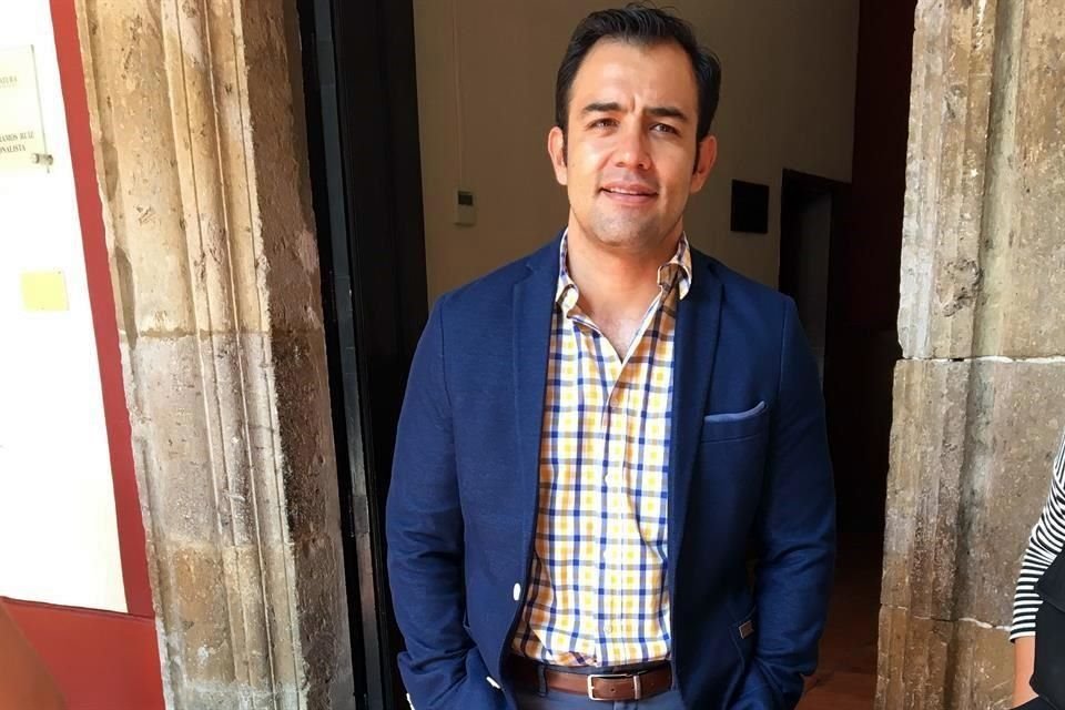 Jonadab Martínez invitó a otros partidos a publicar su postura sobre lo ocurrido en Ixtlahuacán de los Membrillos.