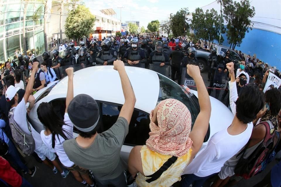 Durante la manifestación del viernes en Calle 14 se denunciaron varias desapariciones.