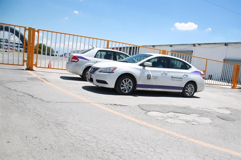 Personal del Gobierno estatal acudió a inspeccionar las actividades del Autódromo Monterrey, pero no había carrera.