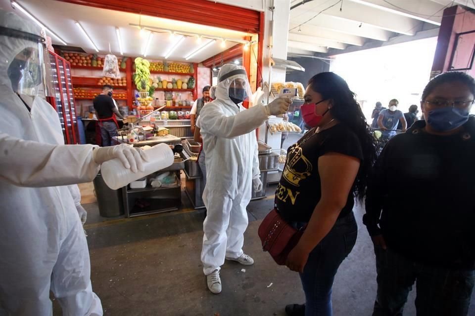 En los mercados se ha reforzado la vigilancia.