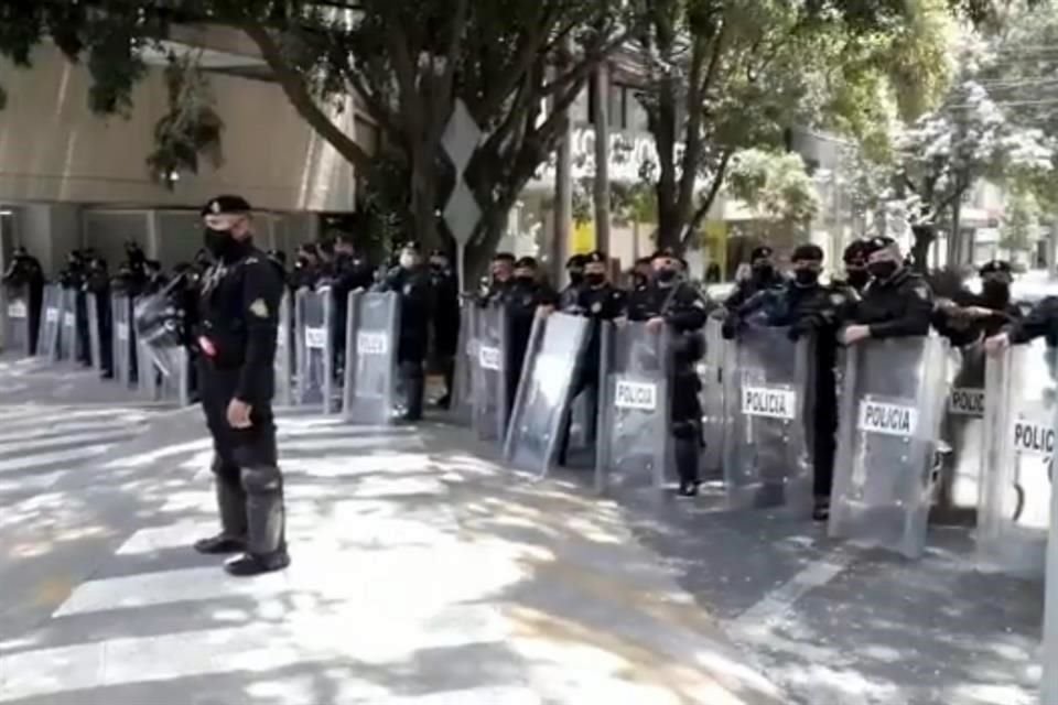 'Es una presencia que busca la protección de las personas principalmente', dijo la Mandataria local en videoconferencia.