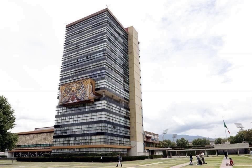 La UNAM indicó que se tomó la decisión de diferir las fechas del examen con el propósito de proteger a los participantes y trabajadores.