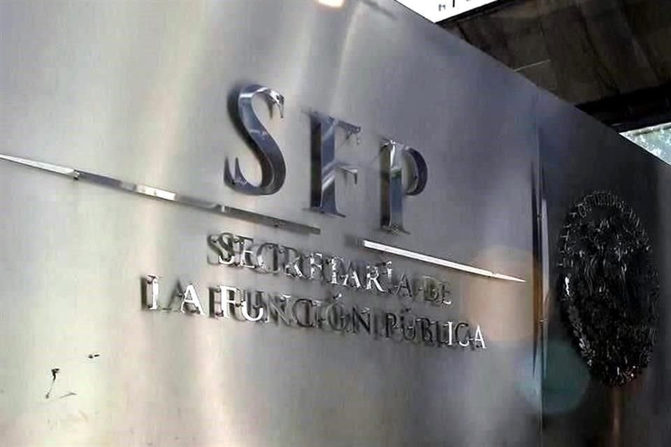 El Órgano Interno de Control, que representa a la SFP en el IMSS, también aplicó una sanción económica, pero no precisó el monto.