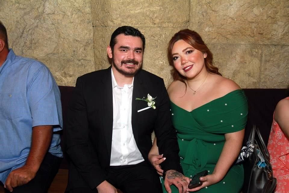 Rodrigo Peña y Melissa González