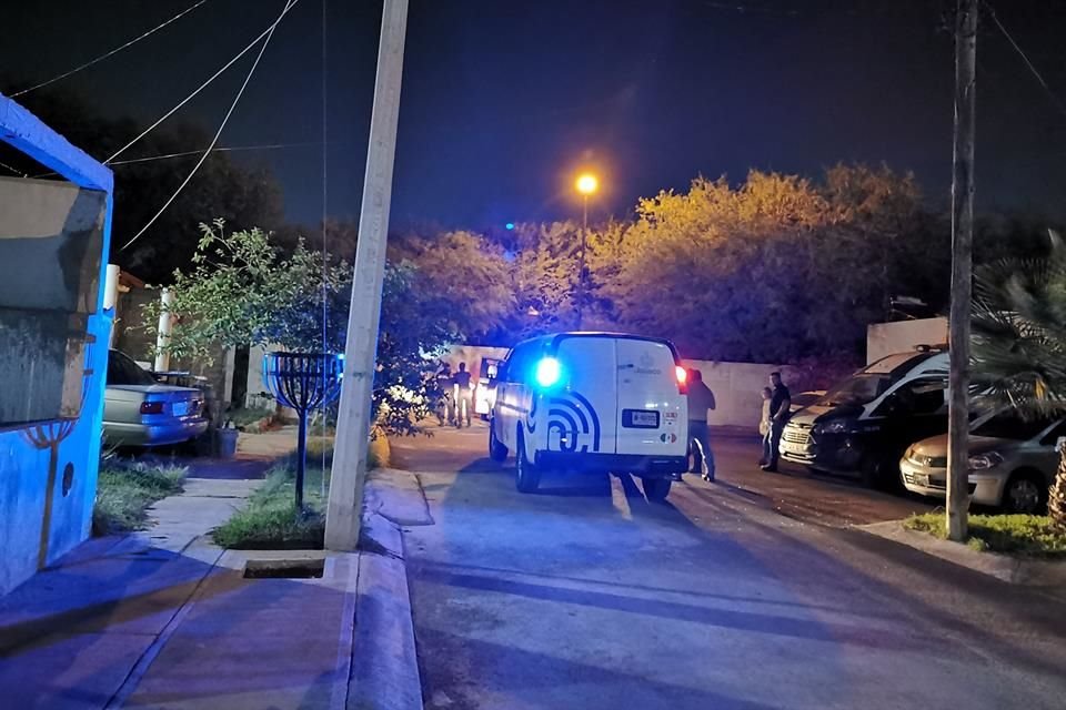 Un cadáver embolsado y en avanzado estado de descomposición fue hallado en un baldío del Fraccionamiento Villas de la Hacienda, Tlajomulco.