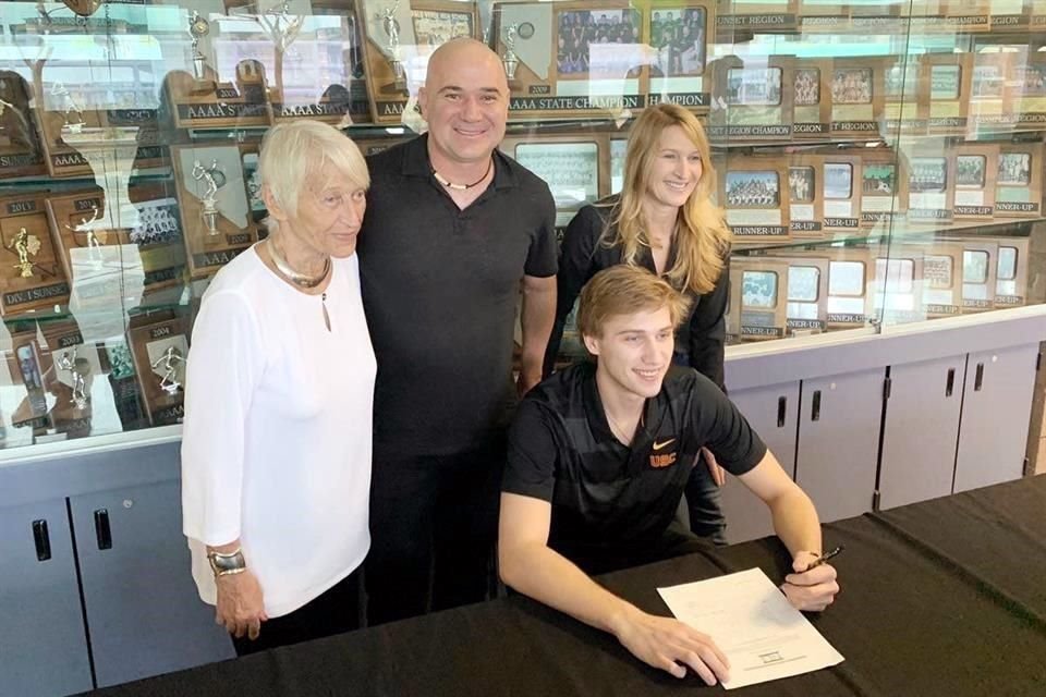 Jaden Agassi se enfocará en iniciar su carrera colegial con los Troyanos de la Universidad del Sur de California.