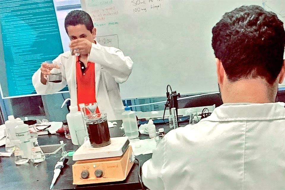 En pasadas ediciones, el Programa de Verano de Investigación Científica y Tecnológica de la UANL se realizaba de manera presencial.