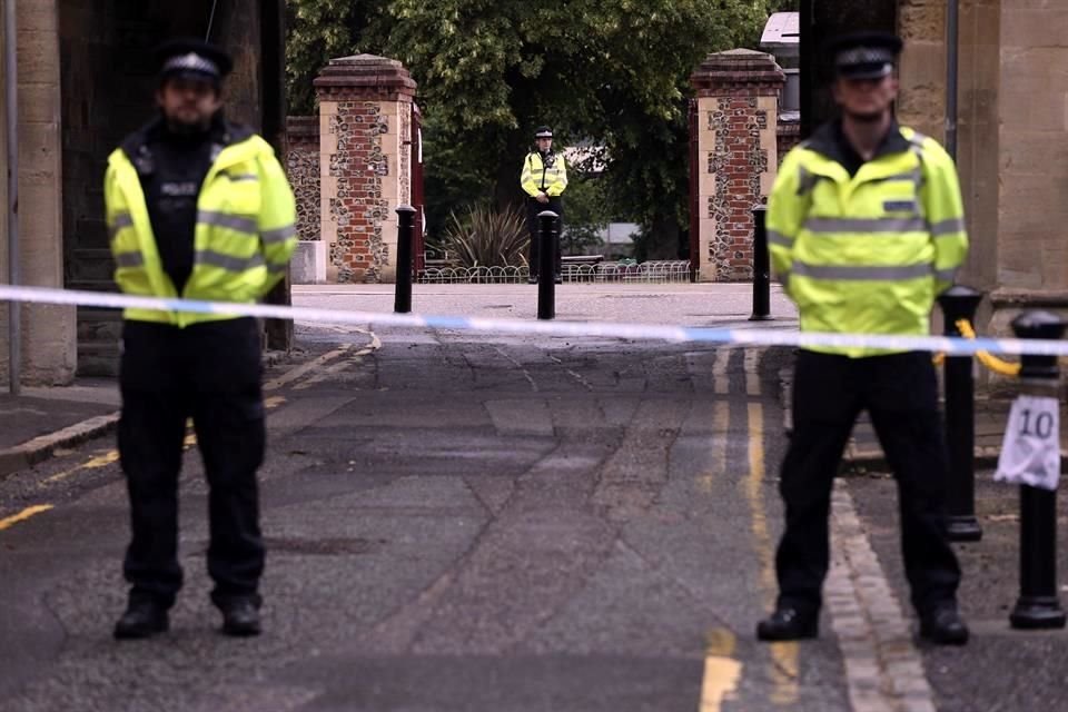 La Policía británica consideró como terrorista un ataque ayer en un parque de Reading.