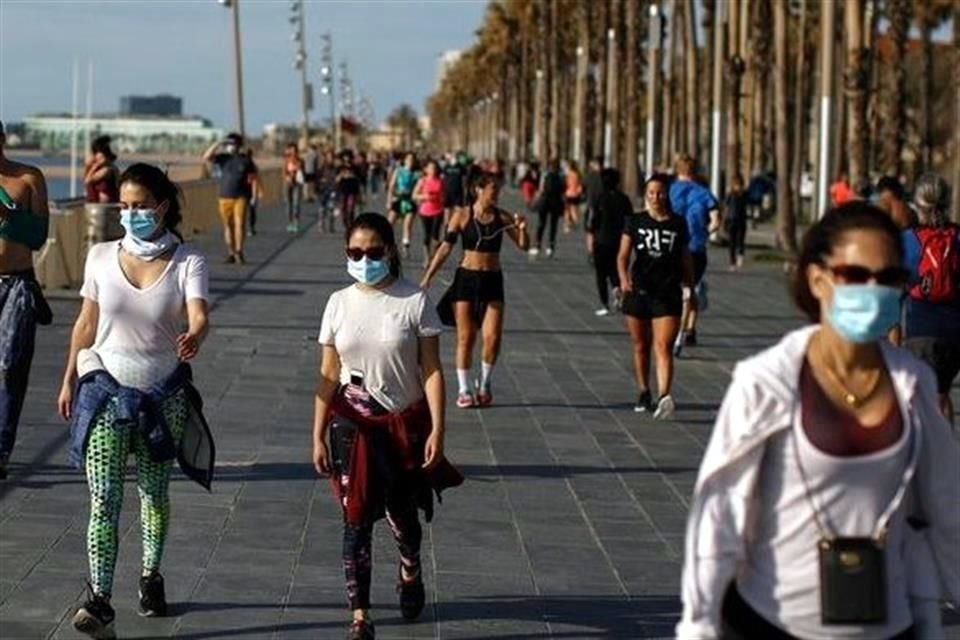 Este lunes fue el primer día hábil en España tras el anuncio del fin del estado de alarma que estuvo en efecto por 98 jornadas.