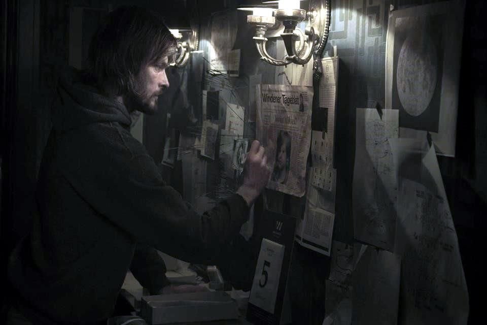 Inside >> 'Dark'