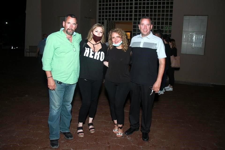 David Pedraza, Annie Cantú de Pedraza, Luly Moreno de Pedraza y Alberto Pedraza
