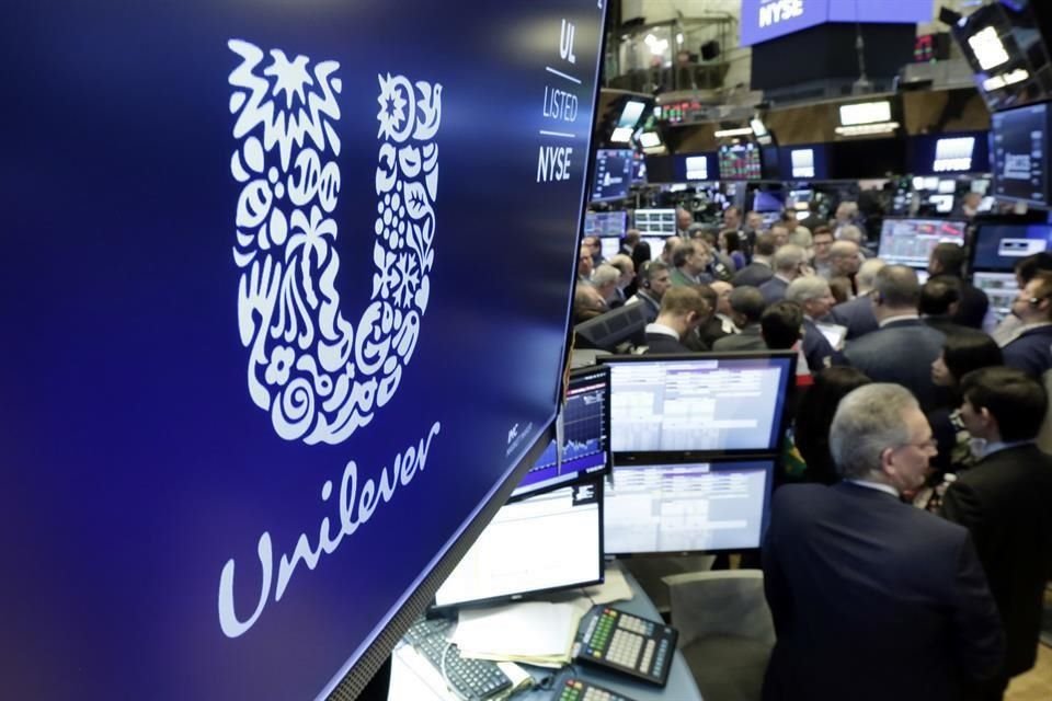 Unilever, propietaria de unas 400 marcas, dijo que su movimiento se extenderá al menos durante lo que queda del año.