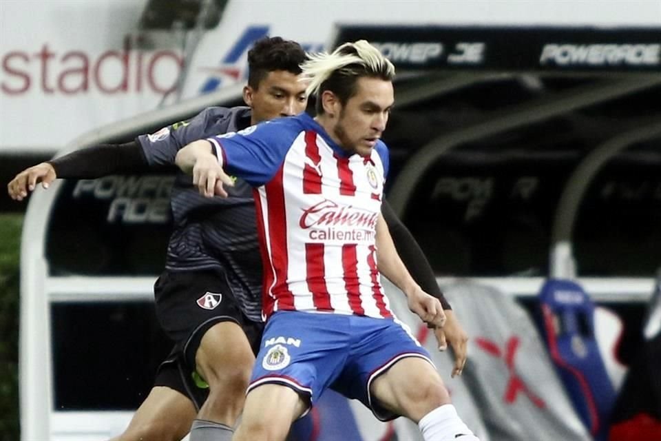 fue el elemento que más destacó en el primer partido del Guadalajara en la Copa por México, donde vencieron 2-0 al Atlas.