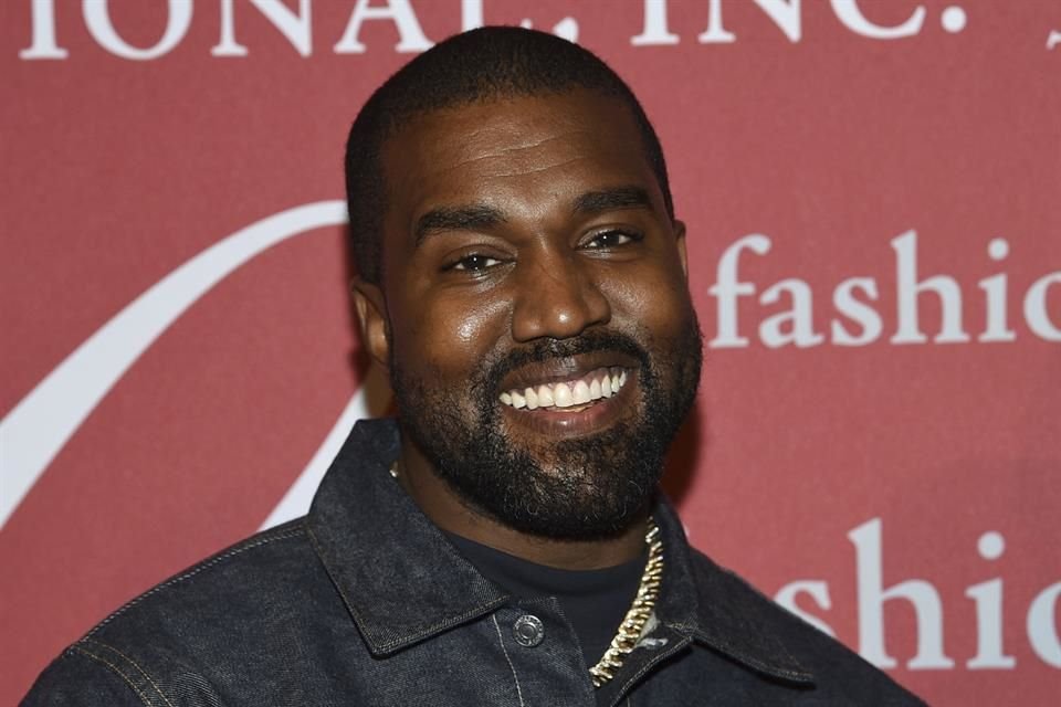 Kanye West reveló que buscará la presidencia de Estados Unidos, aunque aún no hay documentos que avalen su candidatura.