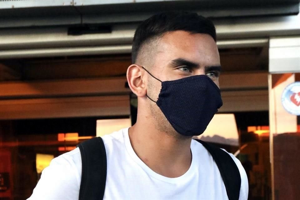 Sebastián Vegas está listo para realizar los estudios físicos y médicos, después sería anunciado como refuerzo de Rayados.