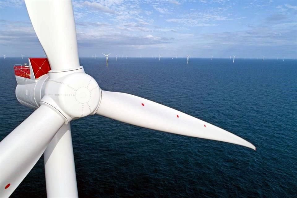 Granja eólica offshore operada por ORSTED en la costa de Yorkshire, en Gran Bretaña.