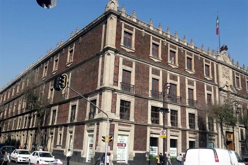 Los hallazgos se realizaron en el Nacional Monte de Piedad donde estuvo el Palacio de Axayácatl, gobernante de Tenochtitlan entre 1469 y 1481.