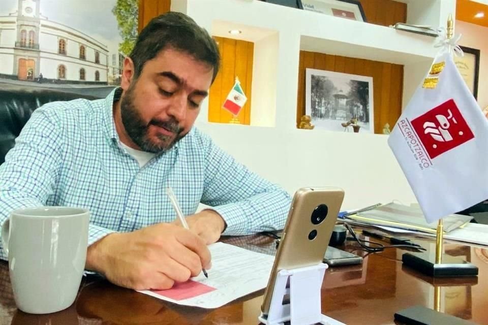 El Alcalde de Azcapotzalco, Vidal Llerenas, señaló que en el proyecto de vivienda de Vallejo se evitará la especulación inmobiliaria.