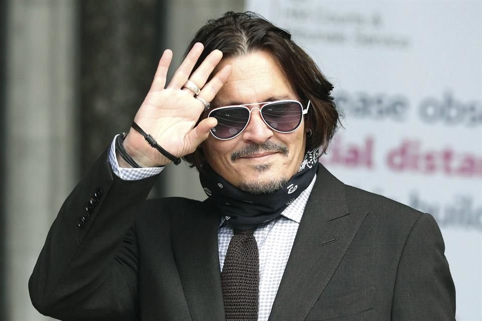 El juicio de Johnny Depp por su demanda contra The Sun entró a su segunda semana el lunes.