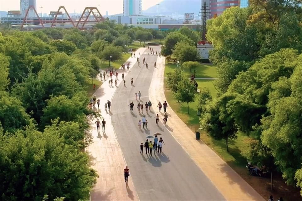 En el video difundido, el Parque Fundidora proporciona la cuenta en la que recibirá apoyo económico de los ciudadanos.