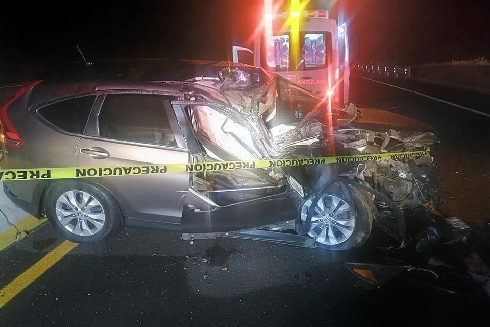 El conductor del vehículo quedó herido y fue trasladado a un hospital en calidad de detenido porque tenía aliento alcohólico.