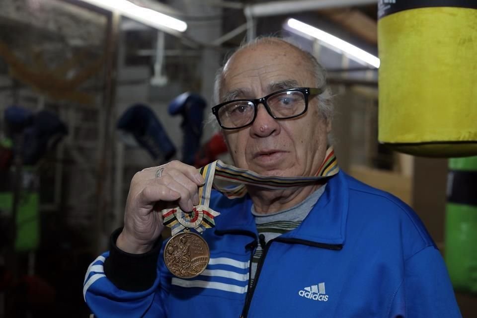 Juan Fabila fue medallista en 1964.