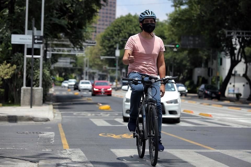 Greenpeace se sumó a la petición de que las ciclovías emergentes en Insurgentes y Eje 4 Sur se hagan permanentes.