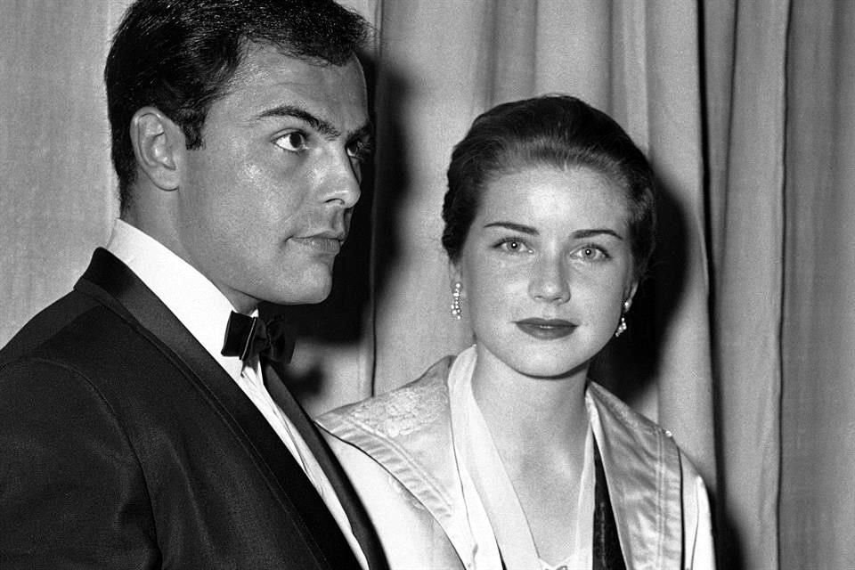 John Saxon  murió a los 83 años, en su hogar de Tennessee.