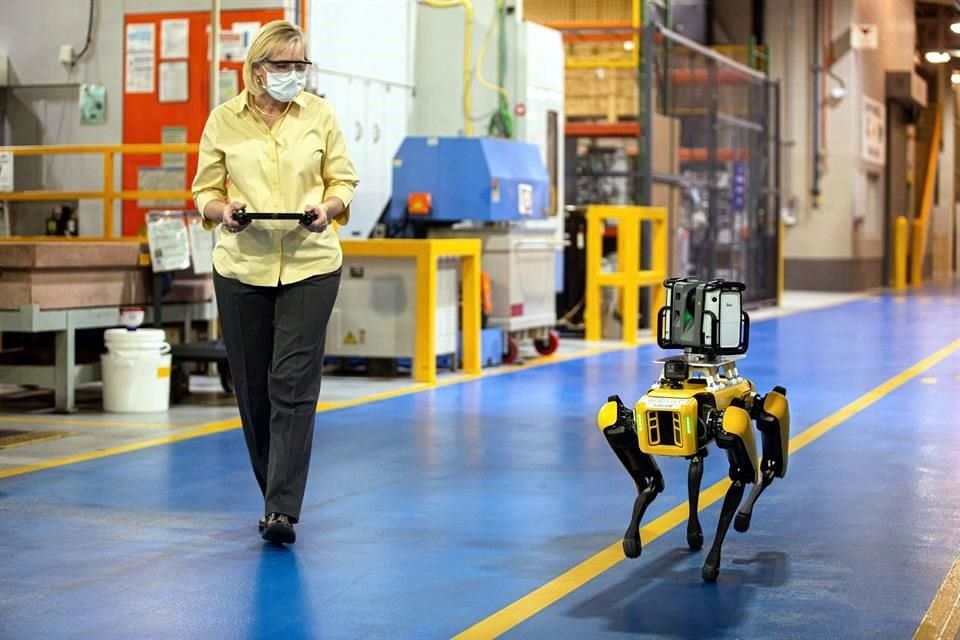 Los robots podrían encargarse de actividades operativas como el movimiento de pallets o tarimas.