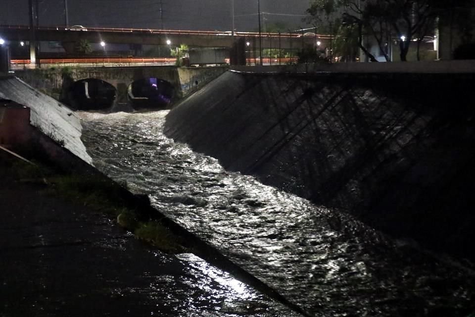 El Arroyo Topo Chico registra un 5 por ciento de llenado.