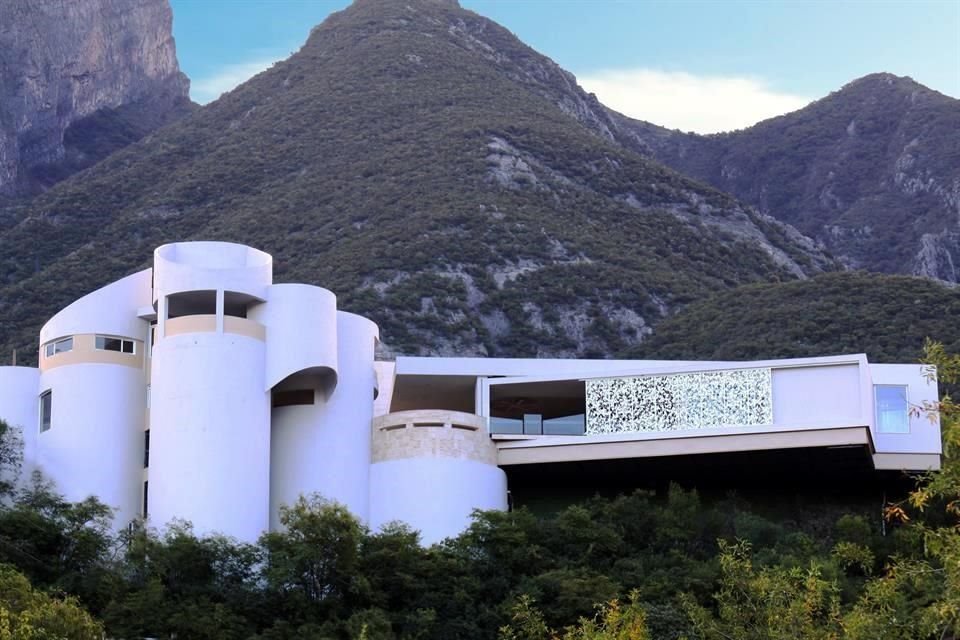 La 'Casa de los Tubos' ya ganó el reconocimiento Architecture Single Residence México.