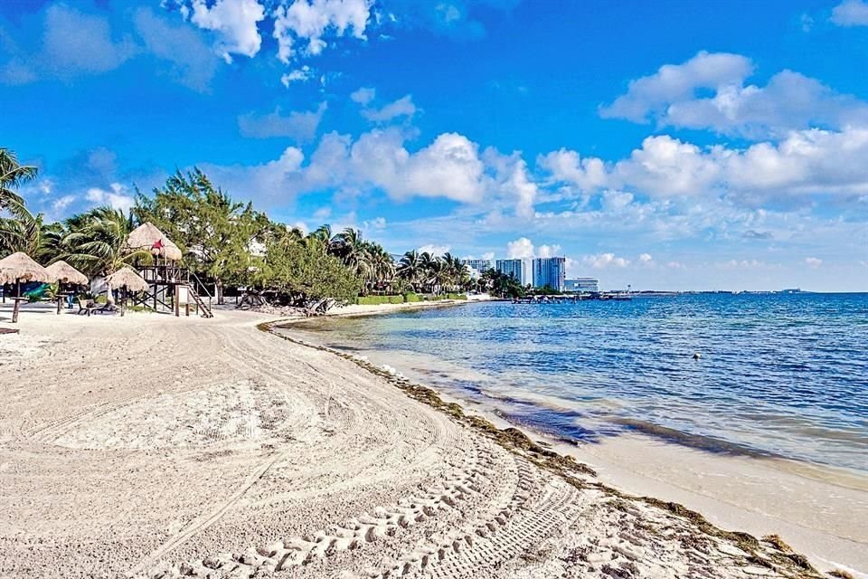 Cancún reporta una ocupación de 25 por ciento, cinco puntos abajo del 30 por ciento permitido ante la pandemia.