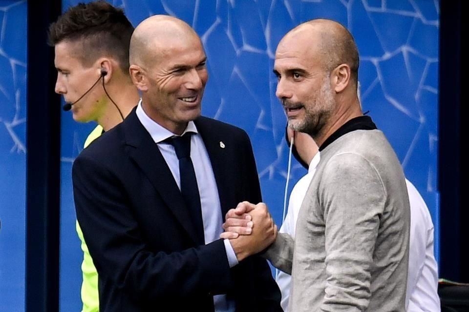 Los técnicos llevan una buena relación.