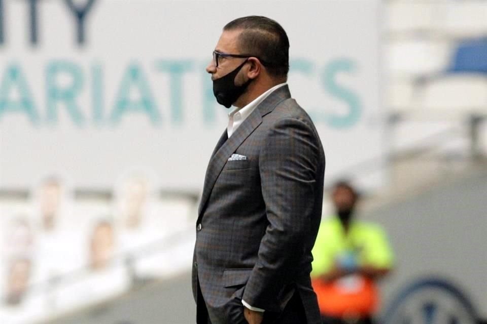 Antonio Mohamed lleva peores números que Alonso en la campaña que fue cesado.