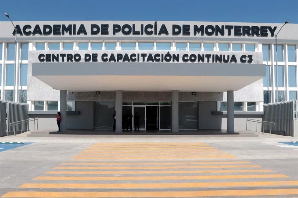 La construcción del espacio, con inversión de 110 millones de pesos y a cargo de la empresa Dicusa, presentaba un retraso de un año y ocho meses.