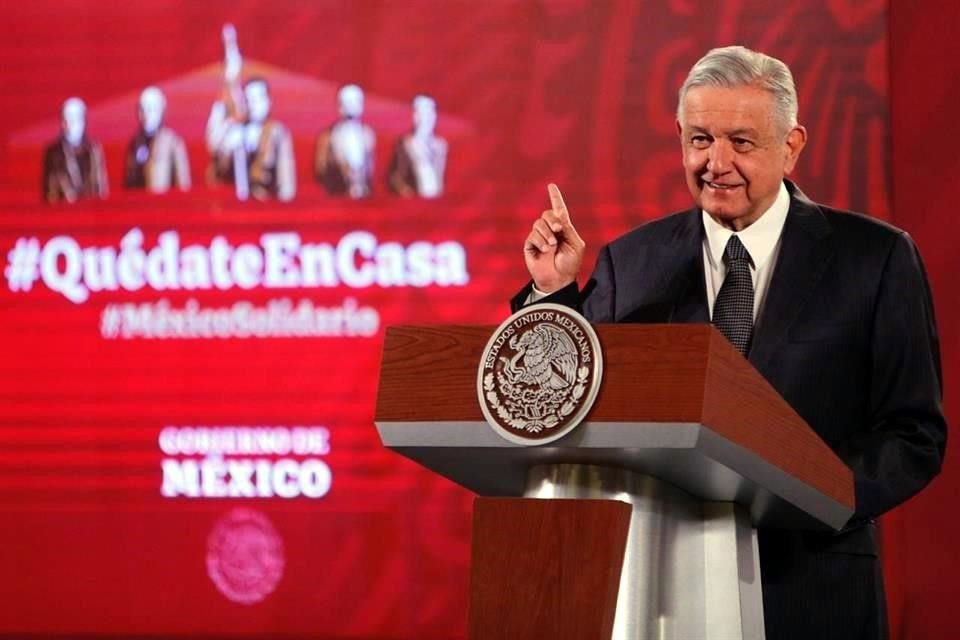 AMLO dijo que el ex director de Pemex está obligado a probar sus dichos y acusaciones.