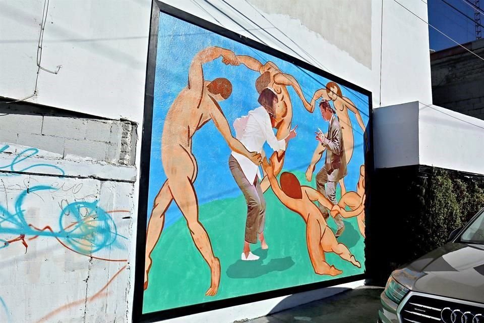 La obra, basada en un cuadro de Matisse con elementos de la película Pulp Fiction es rechazada por los vecinos aledaños.