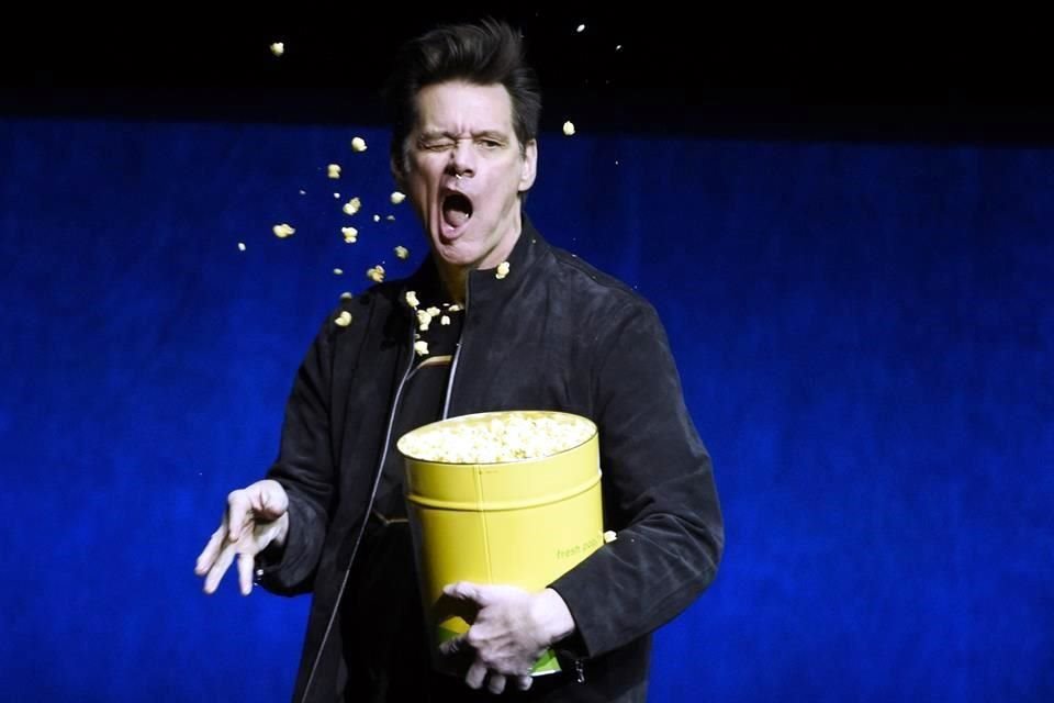 Jim Carrey lanzó el libro 'Recuerdos y Desinformación'.