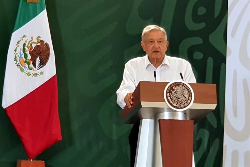 AMLO descartó cierre de Refinería de Cadereyta, en NL, y dijo que se buscarán alternativas para que no contamine.