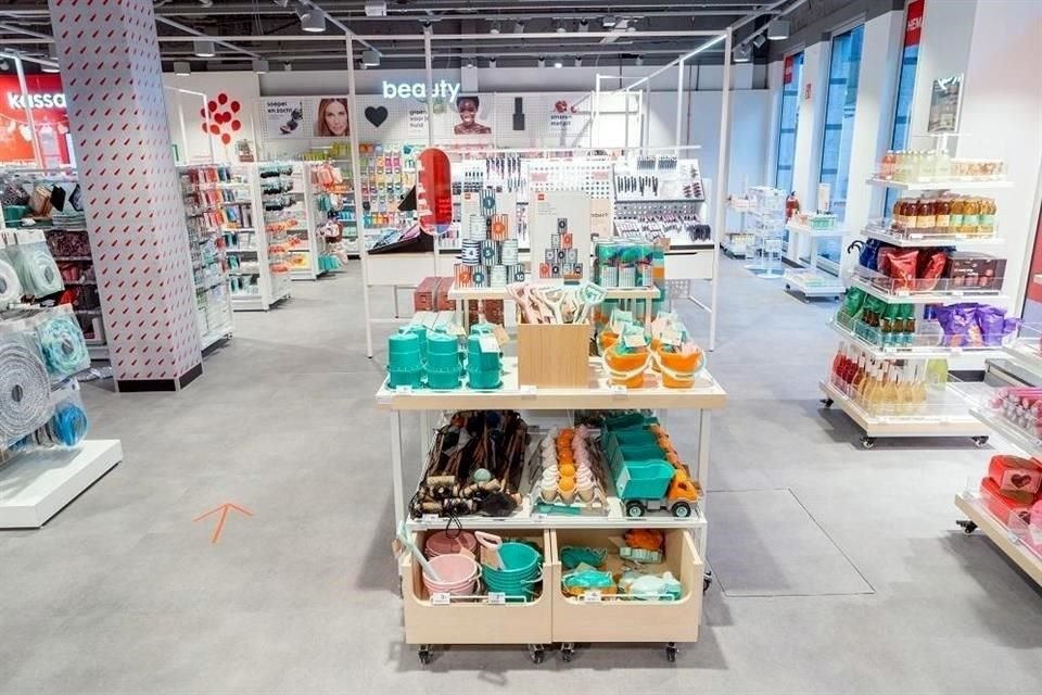 El stock que ofrecerá HEMA en sus tiendas físicas en México será menor al que había previsto.