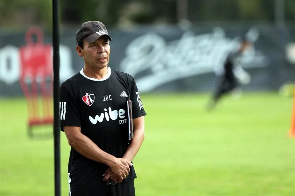 La última experiencia de José Guadalupe Cruz como estratega fue con Atlas, equipo al que dirigió del Apertura 2016 al Clausura 2018.