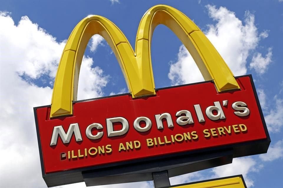 McDonald's tiene mil 300 ubicaciones en el Reino Unido.