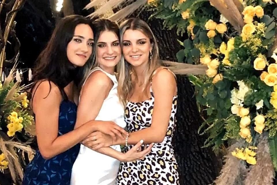 Fernanda Martínez, Paulina Garza Lagüera y Mónica Morton