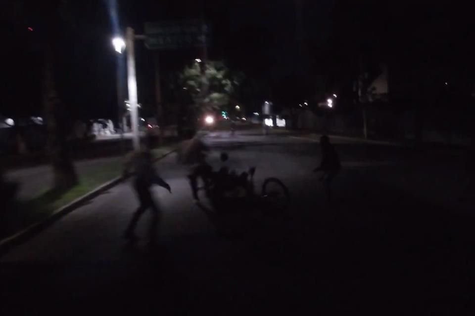 Un grupo de ciclistas fueron atracados por cuchilleros en la ciclovía de la Avenida Niños Héroes, en la Colonia Americana.