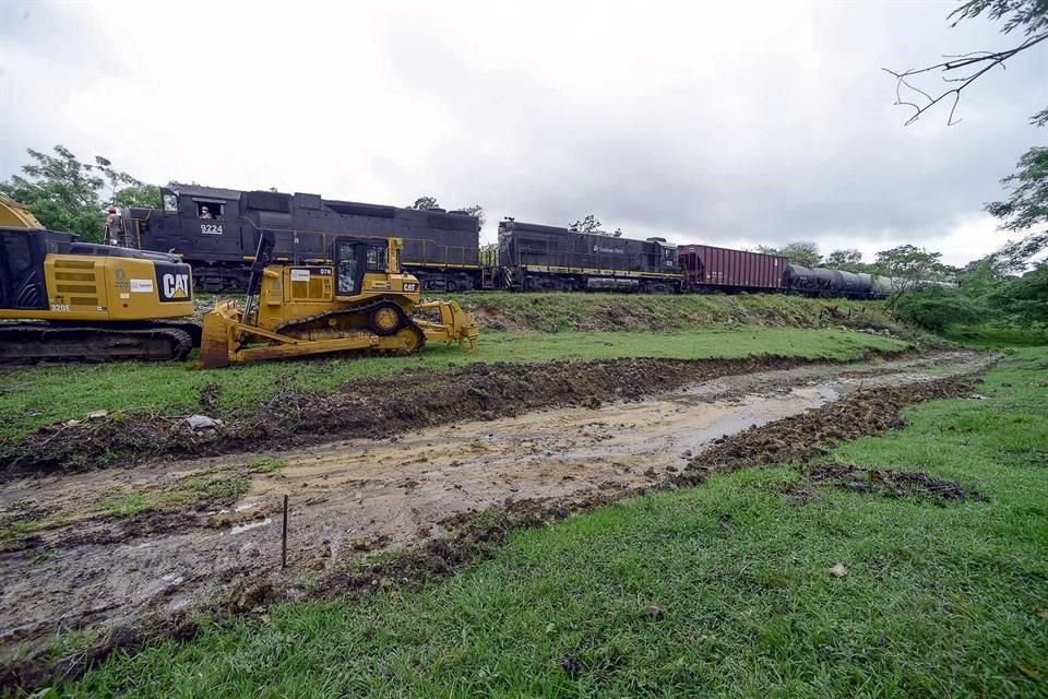 Unas 800 vacantes fue las que abrió el Gobierno federal para iniciar los trabajos de construcción del Tren  Maya.