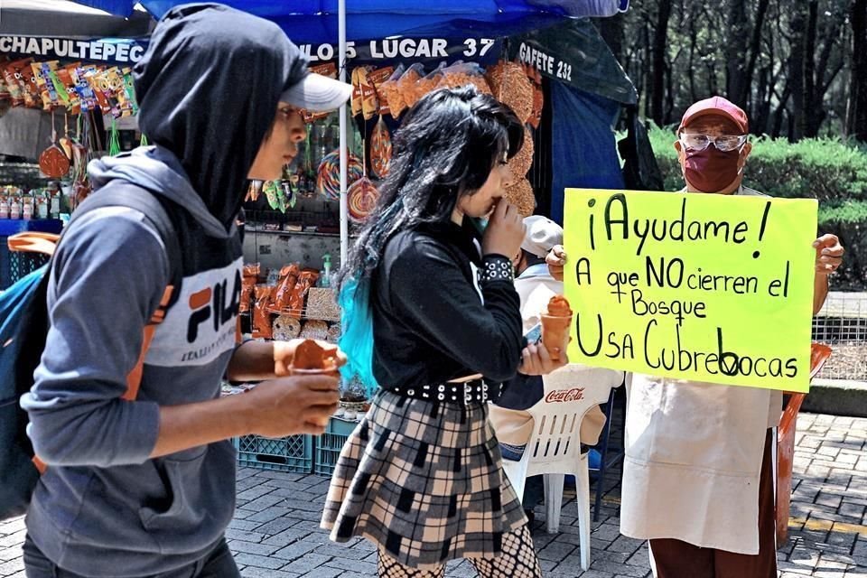 La Ciudad de México se mantiene en semáforo naranja y, a la par de la reapertura paulatina de más espacios públicos, se nota un porcentaje importante de personas sin cubrebocas.
