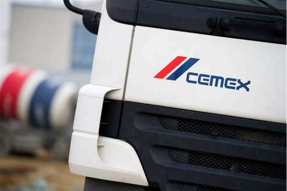 Cemex prevé utilizar el combustible resultante del proceso para la industria de transporte marítimo.